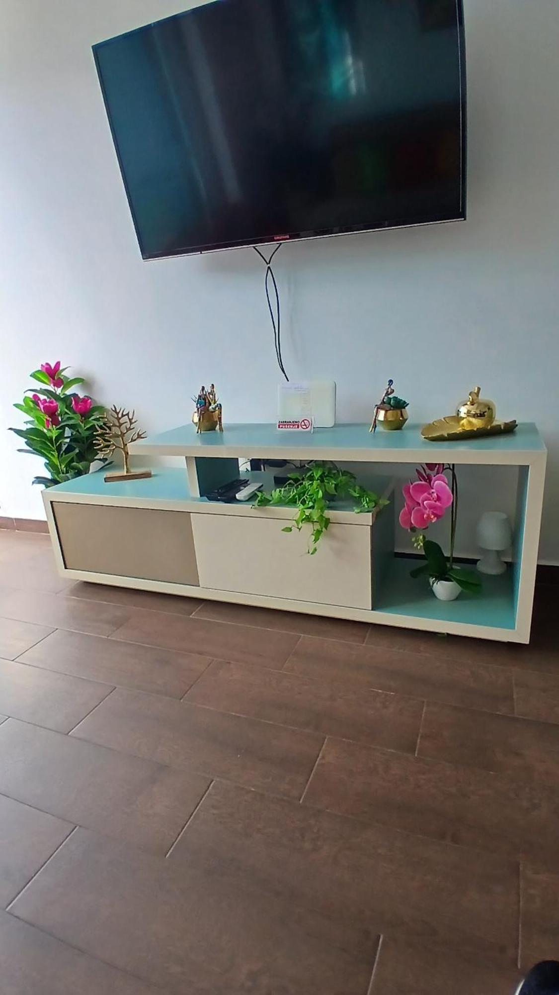 קוטור Apartment Funny מראה חיצוני תמונה